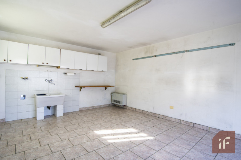 NOVENTA PADOVANA – Porzione di bifamiliare con giardino a pochi minuti dal centro

Proponiamo in ...