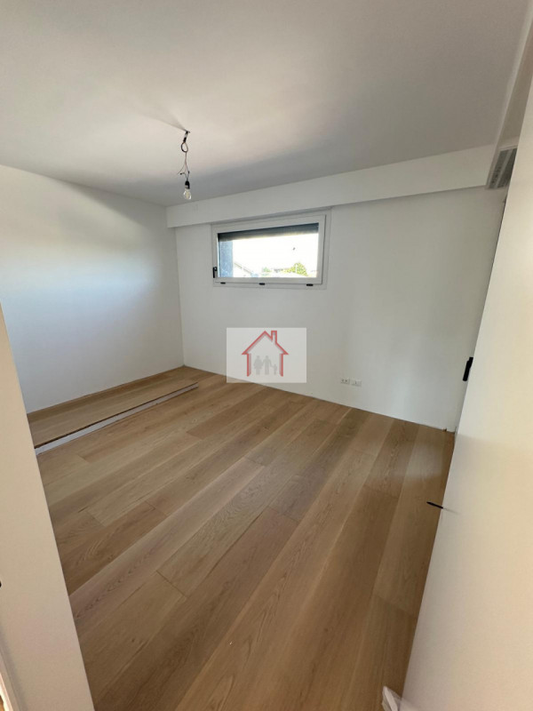 ELEGANTE BIFAMILIARE DI NUOVA COSTRUZIONE IN CLASSE A4 AD ARCADE 
Nel cuore di Arcade, proponiamo...