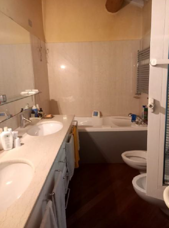 Rif. A.A.214-232

Vendita all'asta - abitazione bifamiliare su 3 livelli in data 04 febbraio 2026...