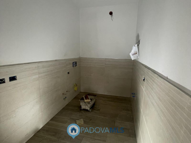 Immobile in esclusiva al Gruppo Padova MLS


Ti presentiamo una splendida opportunità immobiliare...