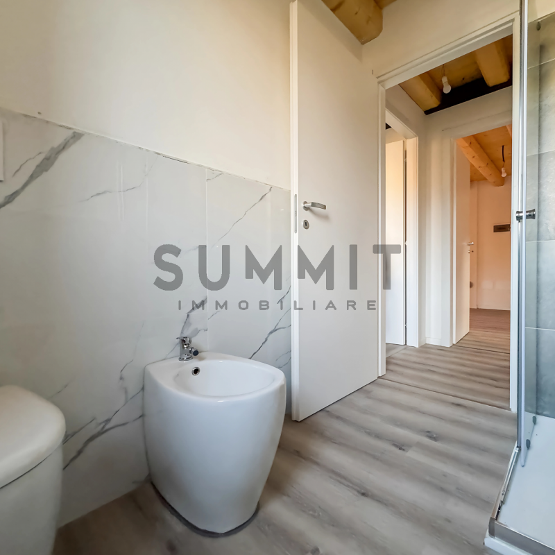 SCHIO - Centro: in nuova ristrutturazione BICAMERE piano terra con garage. Cl. En. prev. B EURO 1...