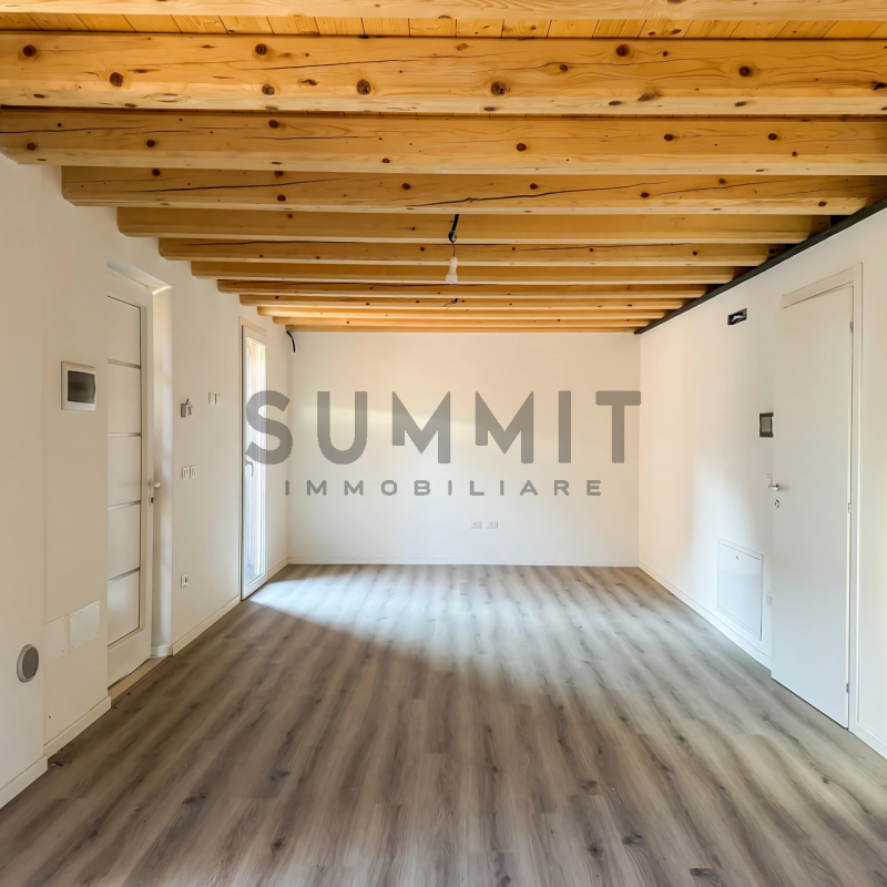 SCHIO - Centro: in nuova ristrutturazione BICAMERE piano terra con garage. Cl. En. prev. B EURO 1...