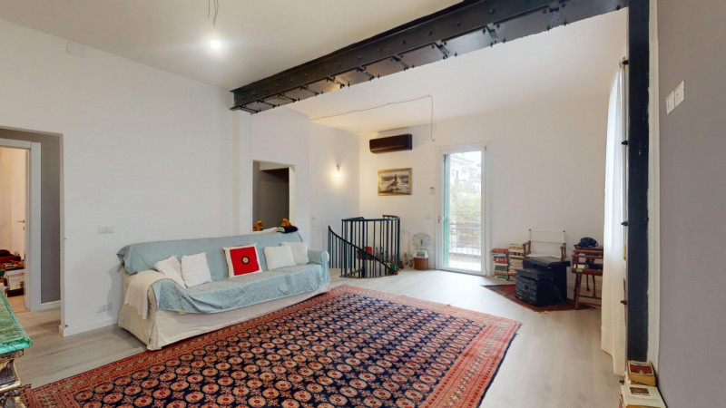 TI INVITIAMO A VISITARE PRIMA IL VIRTUL TOUR 3D DELL'APPARTAMENTO.
COSI' POTRAI VISITARLO SOLO SE...