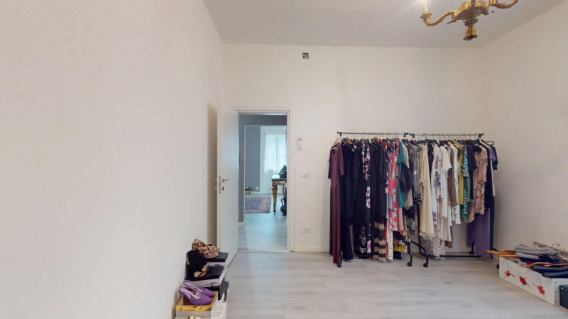 TI INVITIAMO A VISITARE PRIMA IL VIRTUL TOUR 3D DELL'APPARTAMENTO.
COSI' POTRAI VISITARLO SOLO SE...