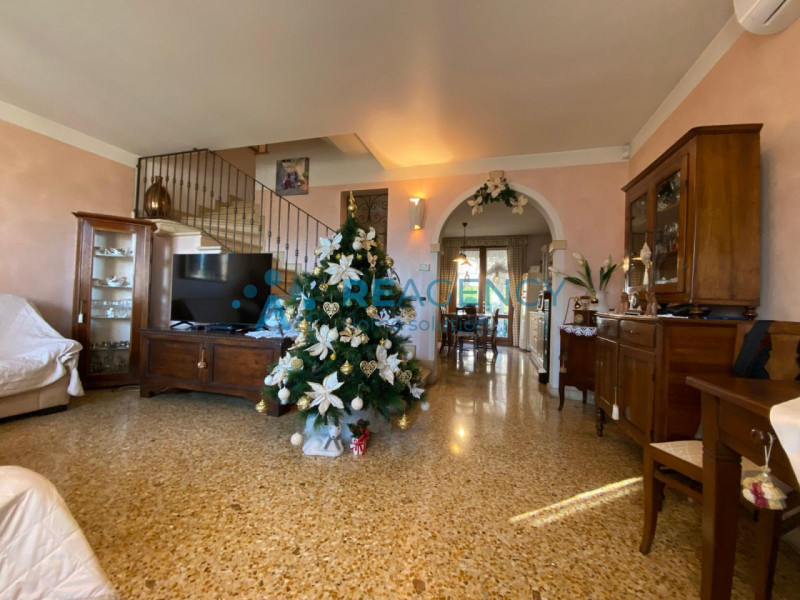 Duplex for Sale in Arcugnano
