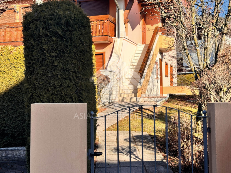 Asiago Immobiliare propone in esclusiva una soluzione ideale per chi desidera vivere la montagna ...