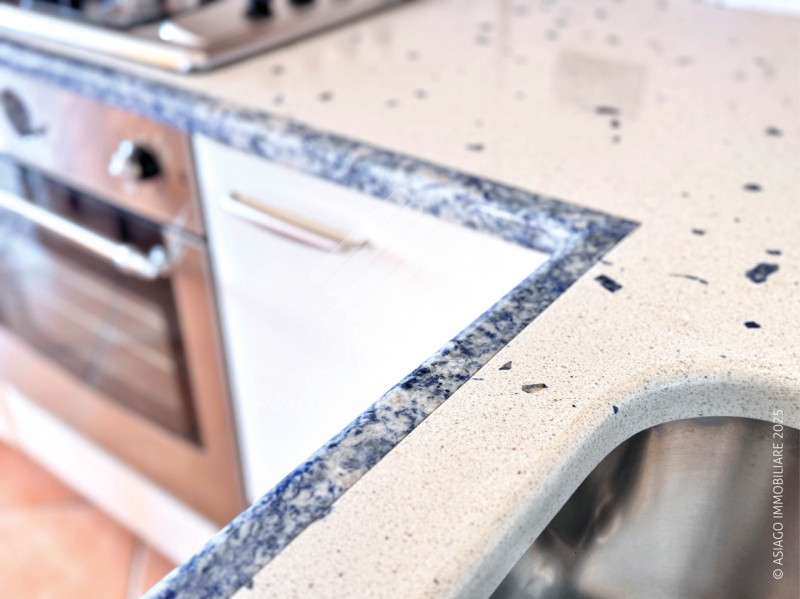 Asiago Immobiliare propone in esclusiva una soluzione ideale per chi desidera vivere la montagna ...