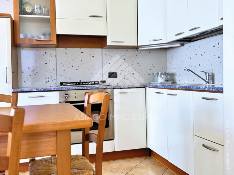 Asiago Immobiliare propone in esclusiva una soluzione ideale per chi desidera vivere la montagna ...