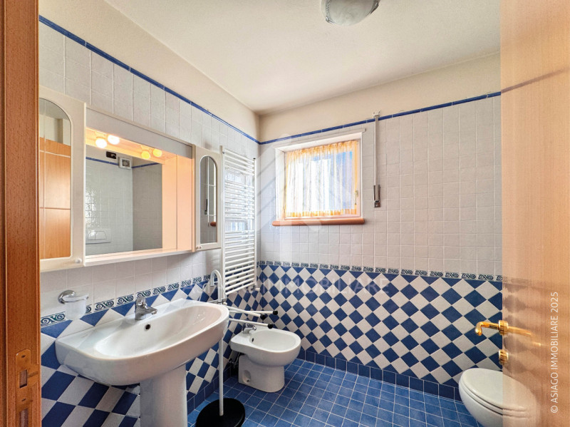 Asiago Immobiliare propone in esclusiva una soluzione ideale per chi desidera vivere la montagna ...