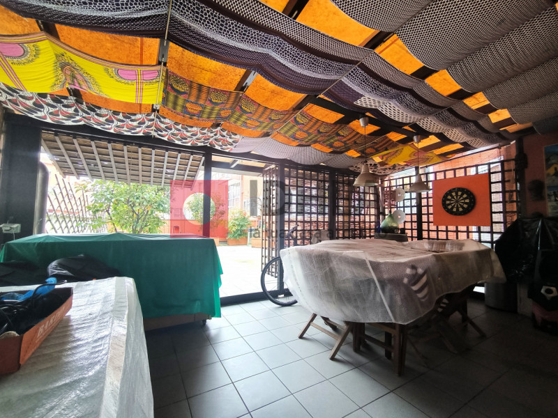 "RIFERIMENTO USI1 "

SILEA- CENTRO.
Su ottimo contesto residenziale, tranquillo ed immediatamente...