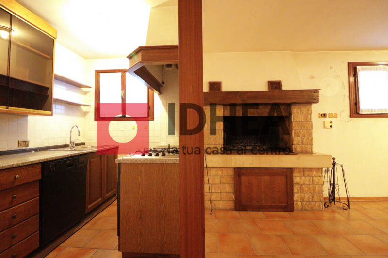 CARITA' - VILLORBA 

"""RIFERIMENTO NSV5"""

L'agenzia immobiliare Idhea di Villorba ha il piacer...