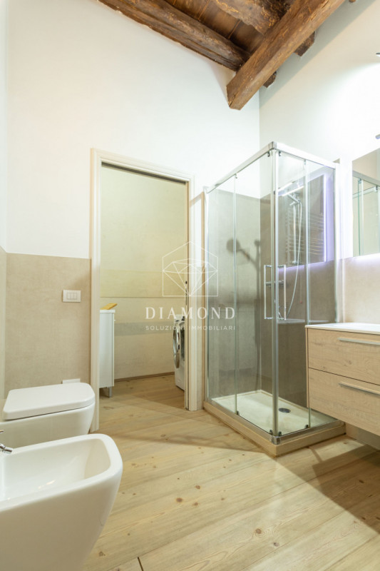 DISPONBIILE DA SUBITO.

Falzè di Trevignano: mini appartamento al piano primo senza ascensore, in...