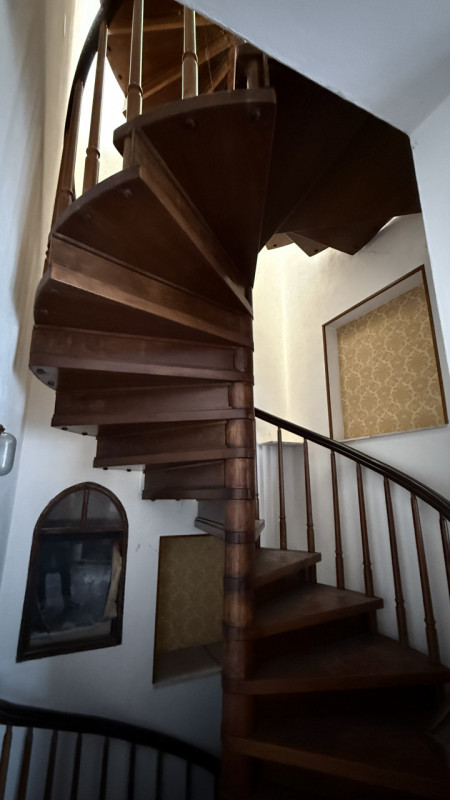 OSPEDALI - NAZARETH
Nella immediata vicinanza agli ospedali, in una delle più belle vie della zon...