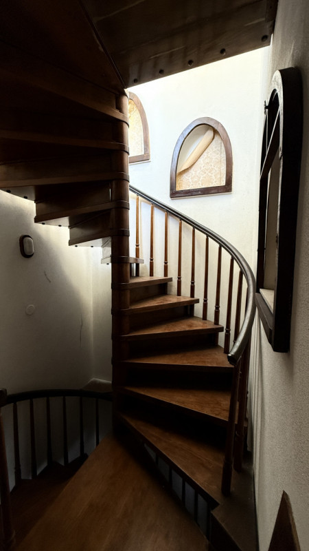 OSPEDALI - NAZARETH
Nella immediata vicinanza agli ospedali, in una delle più belle vie della zon...