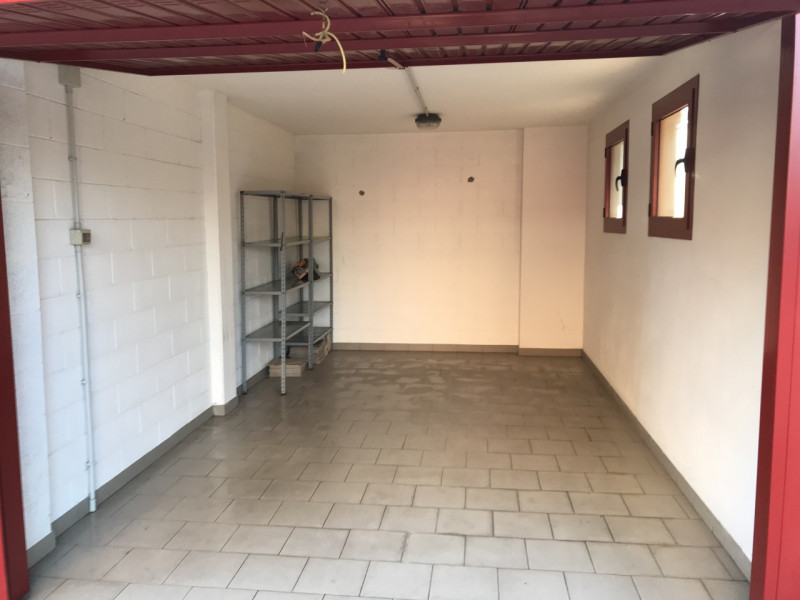 VIGONZA CENTRO, all'interno del "Residence Le Villette", luminoso APPARTAMENTO trilocale, ATTUALM...