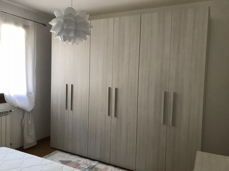 VIGONZA CENTRO, all'interno del "Residence Le Villette", luminoso APPARTAMENTO trilocale, ATTUALM...