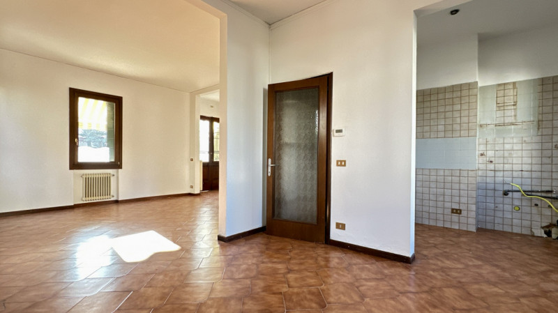 In contesto residenziale di pregio, in zona particolarmente interessante, ovvero nell'immediato f...