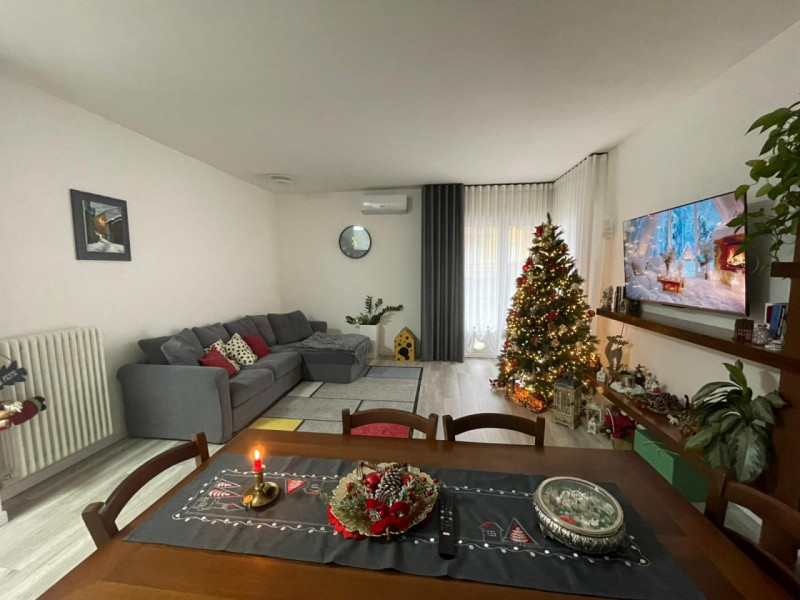 Scopri il tuo nuovo rifugio nel cuore di Selvazzano Dentro, precisamente nella rinomata zona di S...