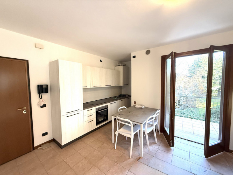 (Per INFO Roberto 3888920530) Scopri questo delizioso Bilocale situato nel cuore di Montebelluna....