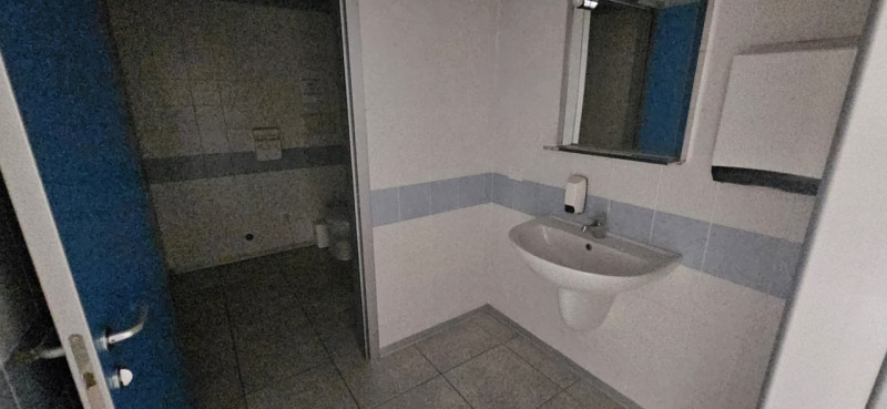 Riferimento per l'Agenzia AU1001 VIGONZA CENTRO. Ufficio in locazione. Scopri questa straordinari...