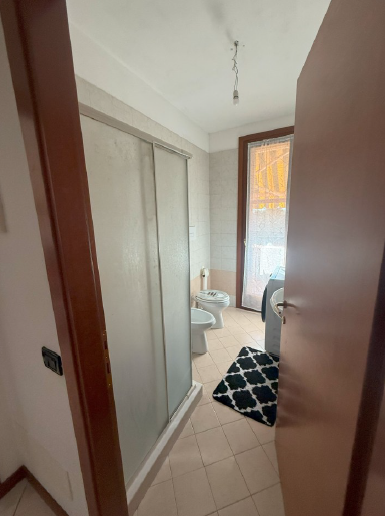 Rif. A.A.425-24

Vendita all'asta - appartamento al 2° piano con garage in data 06 febbraio 2026
...