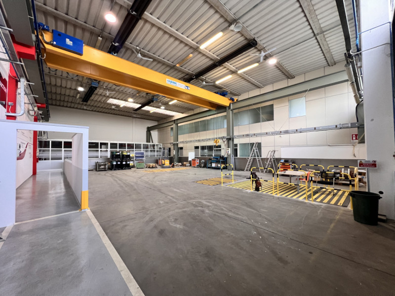 MONTECCHIO MAGGIORE - RIF. 612FUTURAM - PER INFO 0444/310220

In posizione strategica per comodit...