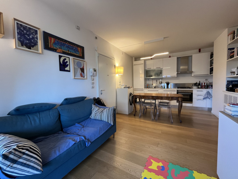 Scoprite il vostro nuovo rifugio nella tranquilla e sicura zona di Saviabona a Vicenza! Questo sp...