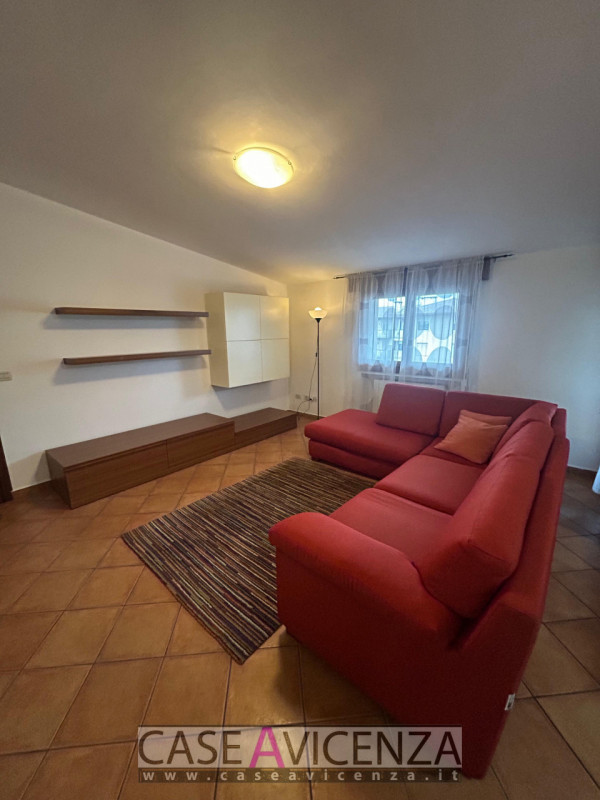 MONTEGALDELLA (VI) - Classe energetica in corso di definizione- DISPONIBILE DA SUBITO! Proponiamo...