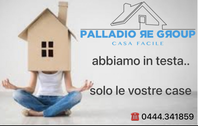 Nel cuore del centro storico, proponiamo una prestigiosa palazzina completamente ristrutturata co...