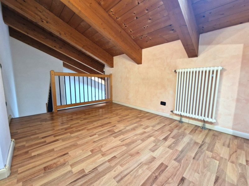 UBICAZIONE E CONTESTO

Nel comune di Torri di Quartesolo, all’interno di un residence curato, ord...