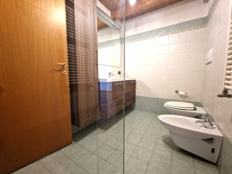 UBICAZIONE E CONTESTO

Nel comune di Torri di Quartesolo, all’interno di un residence curato, ord...