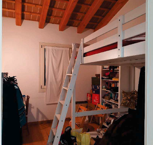 Rif. A.A.326-24

Vendita all'asta - abitazione unifamiliare con giardino in data 12 febbraio 2026...