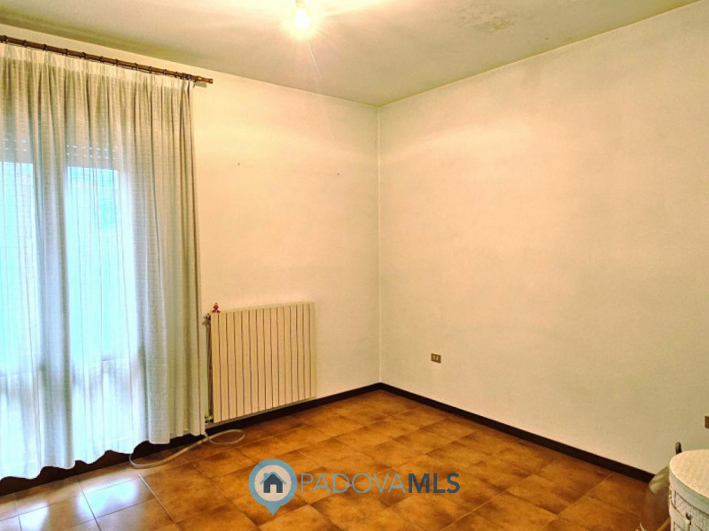 Immobile in esclusiva al Gruppo Padova MLS
VIGONZA CENTRO In posizione centrale e tranquilla, su ...