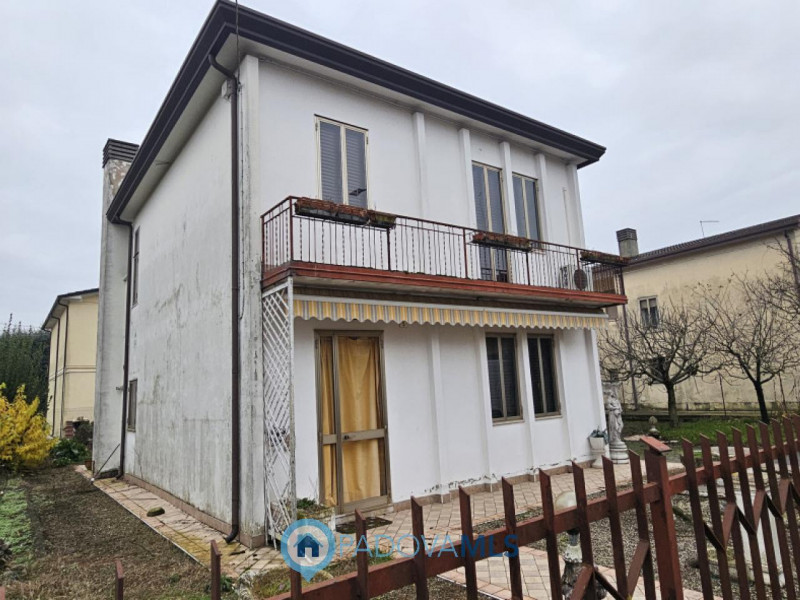 Immobile in esclusiva al Gruppo Padova MLS
VIGONZA CENTRO In posizione centrale e tranquilla, su ...