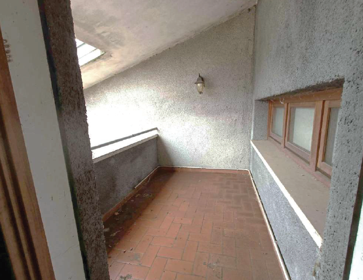 Rif. A.A.2673-254

Vendita all'asta - villetta unifamiliare con giardino in data 10 febbraio 2026...