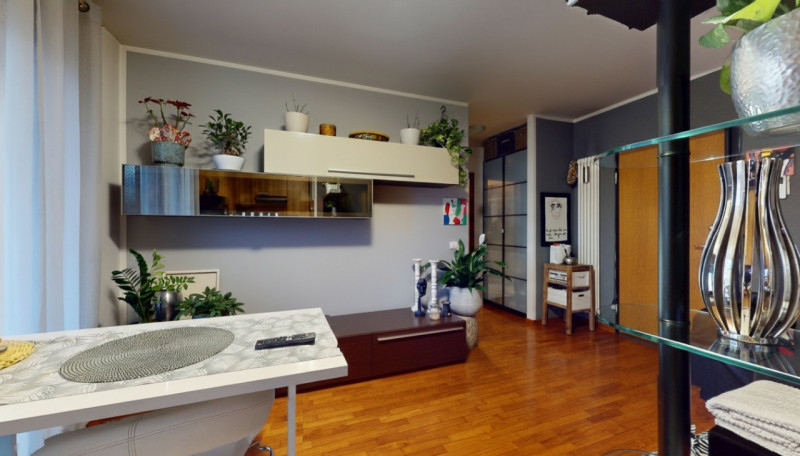 SAN BORTOLO

Situato in una zona residenziale tranquilla e ben servita, comoda a tutti i principa...