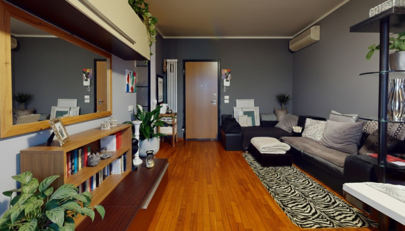 SAN BORTOLO

Situato in una zona residenziale tranquilla e ben servita, comoda a tutti i principa...