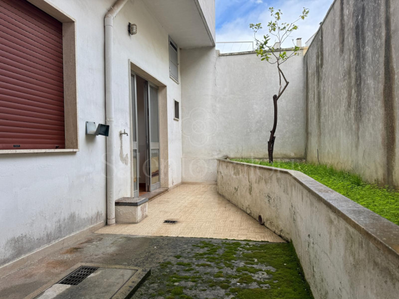 Casa singola a Parabita