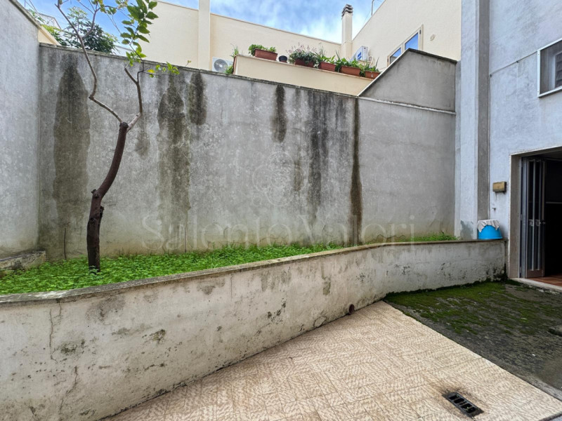 Casa singola a Parabita