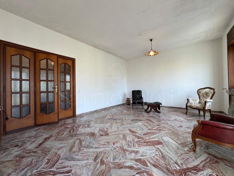 Casa singola a Parabita