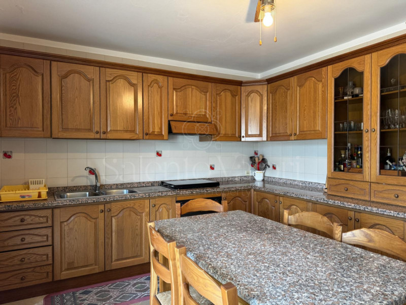 Casa singola a Parabita