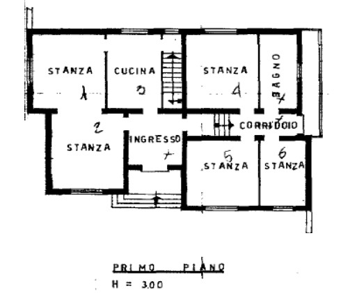 Proponiamo in vendita a Solesino, in un bel quartiere residenziale, spaziosa casa singola con cor...