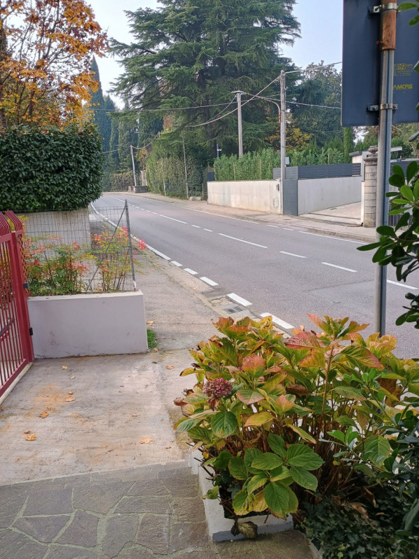 UFFICIO VETRINATO DI CIRCA 50 MQ, CON INGRESSO INDIPENDENTE IN ZONA SANT'ANDREA A VICENZA - Rif. ...