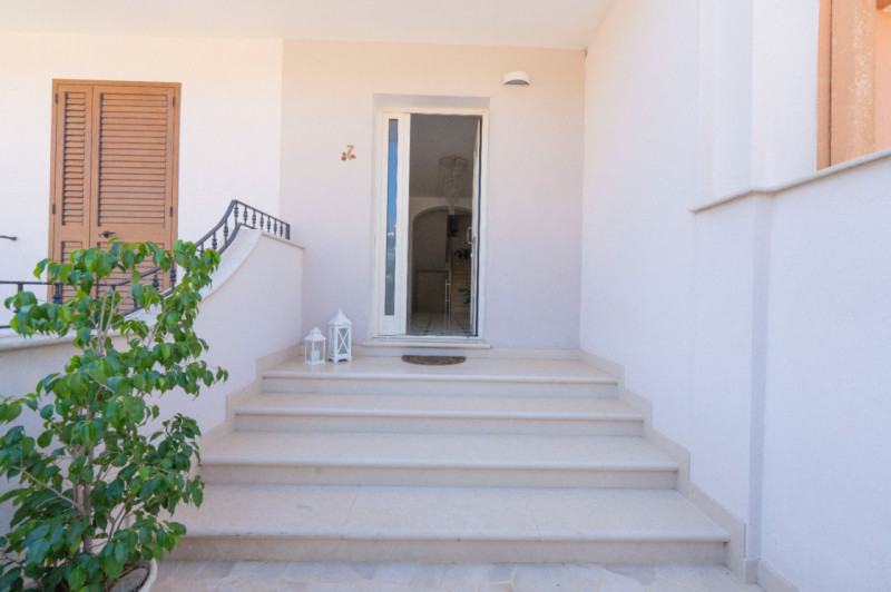 (Per INFO Roberto 3453195338) A Castro, in pieno centro storico, la perla del Salento, in posizio...