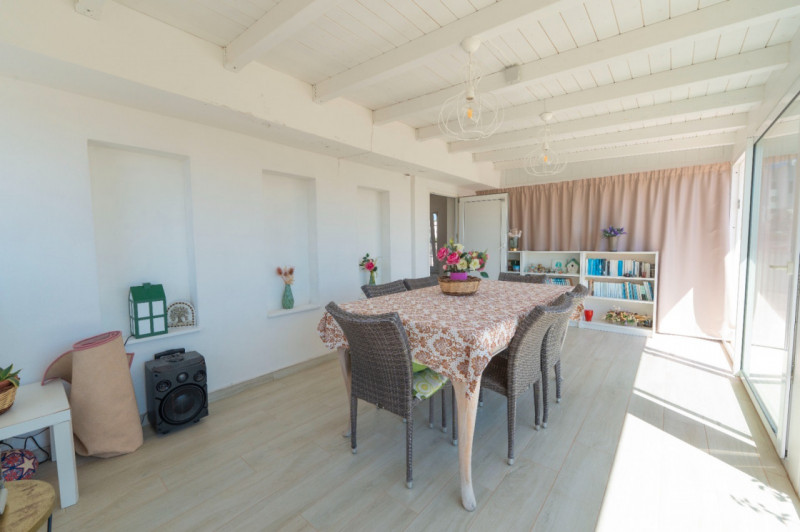 (Per INFO Roberto 3453195338) Castro, proponiamo splendido immobile di 245 mq con mansarda abitab...