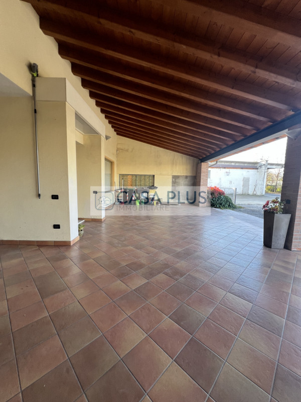 NOSTRA ESCLUSIVA - Villetta singola con ampio giardino – Spazi armoniosi e grande versatilità

Pr...