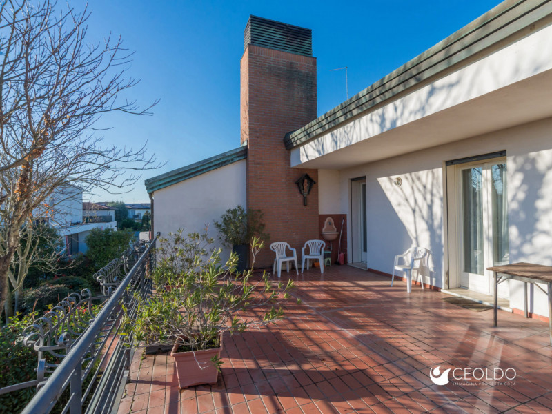 VIGONZA CENTRO: In posizione centrale ma distante dal traffico perchè situata nel mezzo del tranq...