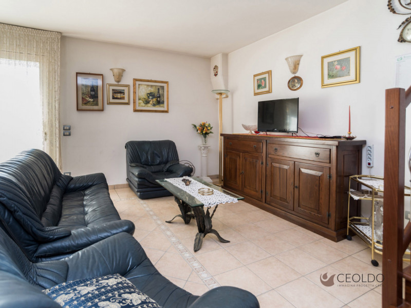 VIGONZA CENTRO: In posizione centrale ma distante dal traffico perchè situata nel mezzo del tranq...