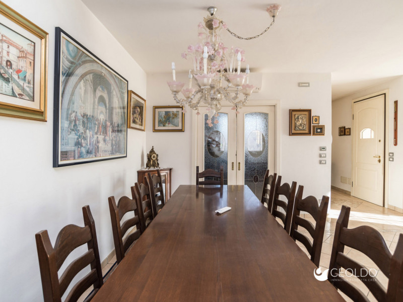 VIGONZA CENTRO: In posizione centrale ma distante dal traffico perchè situata nel mezzo del tranq...