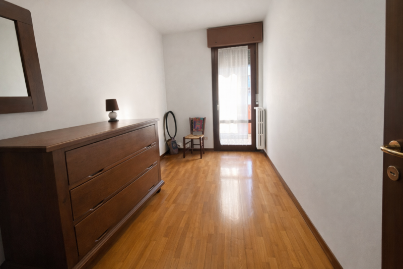 Scopri questo splendido appartamento duplex situato nel cuore di Campodarsego, una delle zone più...